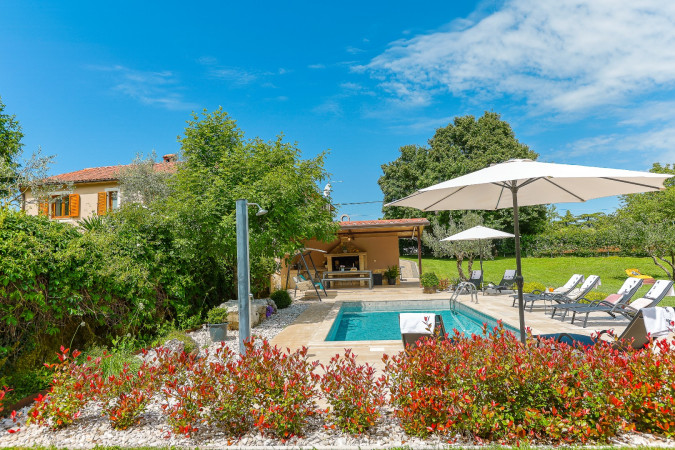 Villa Križanci , Villa Fenix, Križanci - Žminj, Istria, Croatia Žminj