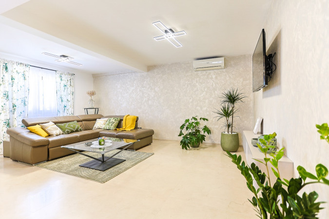 Villa Križanci , Villa Fenix, Križanci - Žminj, Istria, Croatia Žminj