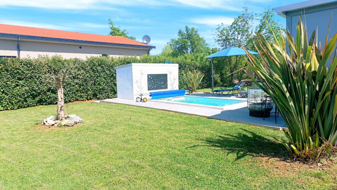 Villa Fenix , Villa Fenix, Križanci - Žminj, Istria, Croatia Žminj